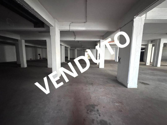 Box o garage in vendita a Roma - Talenti