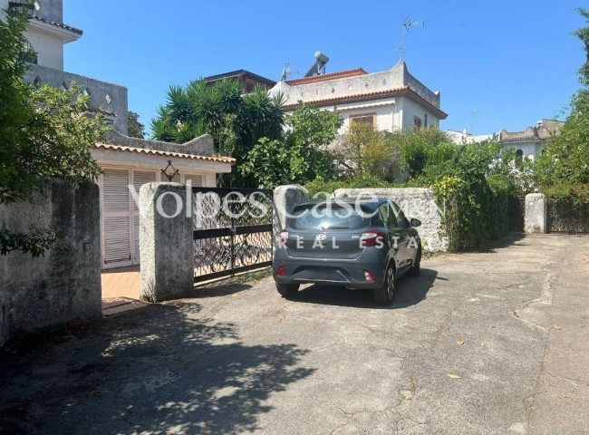 Villa bifamiliare in vendita a Terracina - Badino