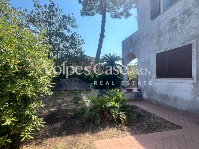 Villa bifamiliare in vendita a Terracina - Badino