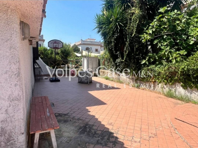 Villa bifamiliare in vendita a Terracina - Badino