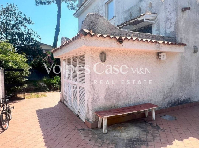 Villa bifamiliare in vendita a Terracina - Badino