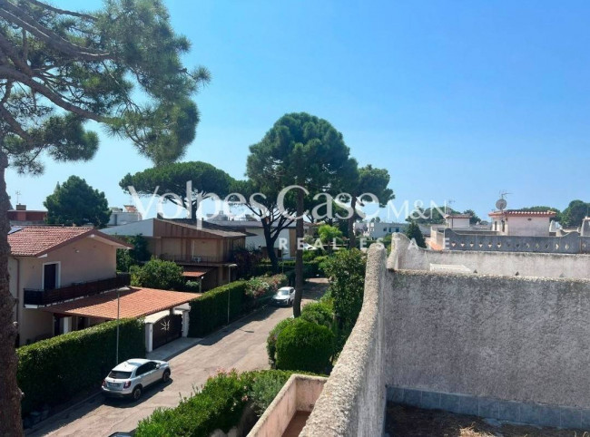 Villa bifamiliare in vendita a Terracina - Badino