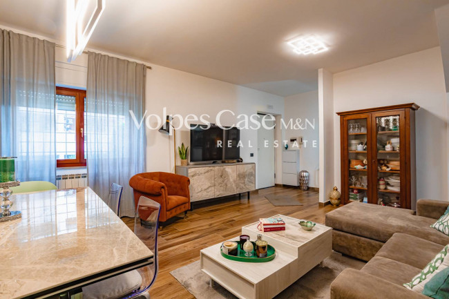 Villa bifamiliare in vendita a Lariano