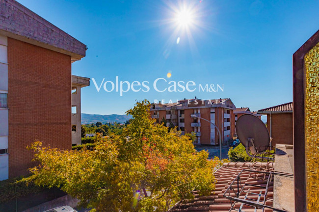 Villa bifamiliare in vendita a Lariano