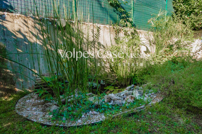 Villa bifamiliare in vendita a Lariano