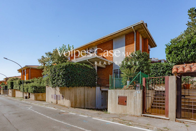 Villa bifamiliare in vendita a Lariano