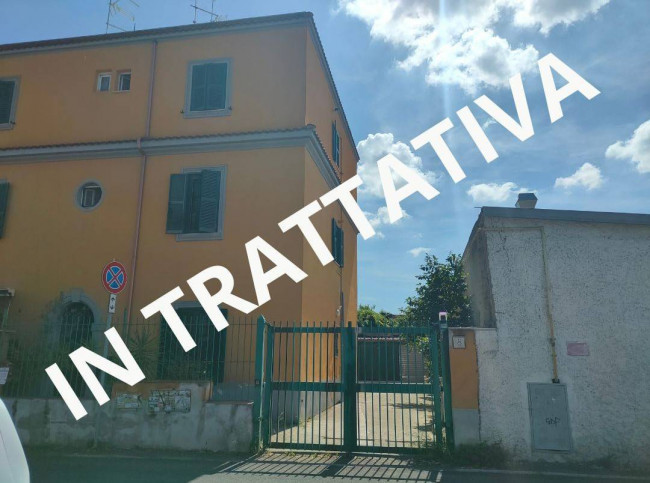 Box o garage in vendita a Roma - Centocelle