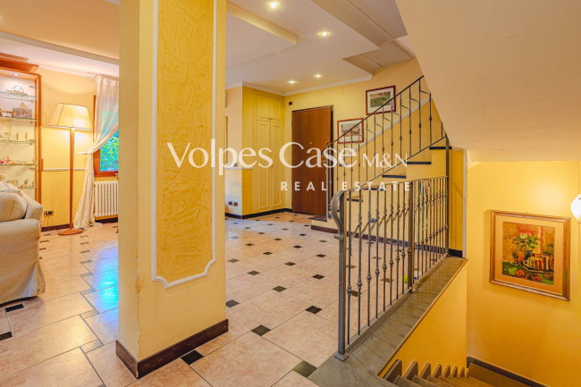 Villa bifamiliare in vendita a Guidonia Montecelio - Parco Azzurro