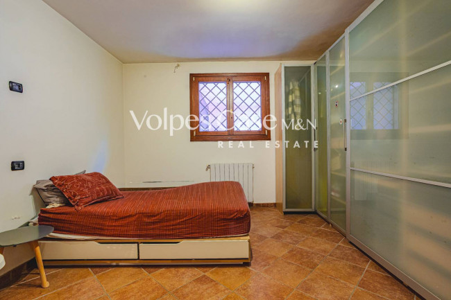 Villa bifamiliare in vendita a Guidonia Montecelio - Parco Azzurro