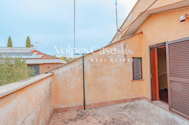 Villa bifamiliare in vendita a Guidonia Montecelio - Parco Azzurro