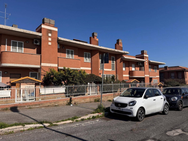 Villino a schiera in affitto a Roma - Settecamini