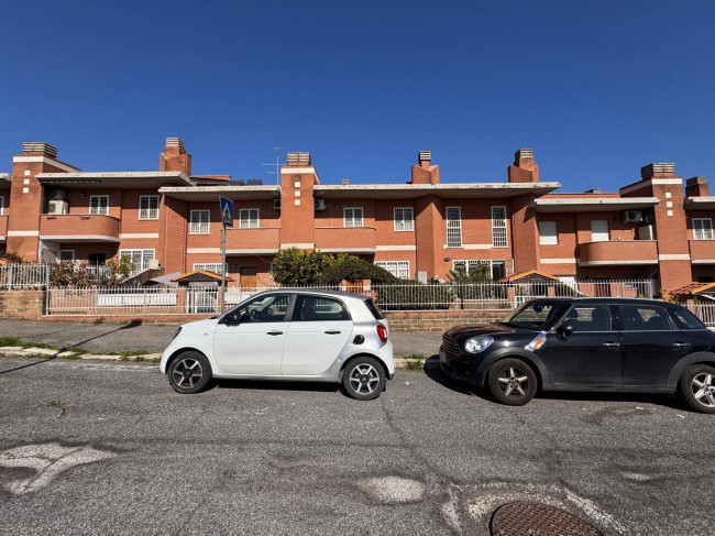 Villino a schiera in affitto a Roma - Settecamini