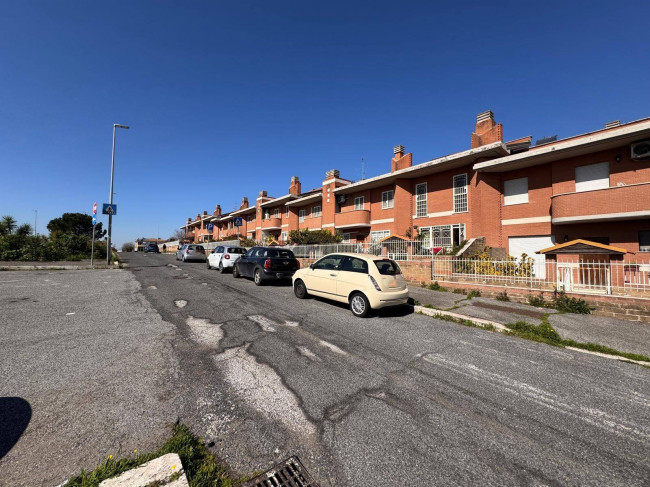 Villino a schiera in affitto a Roma - Settecamini