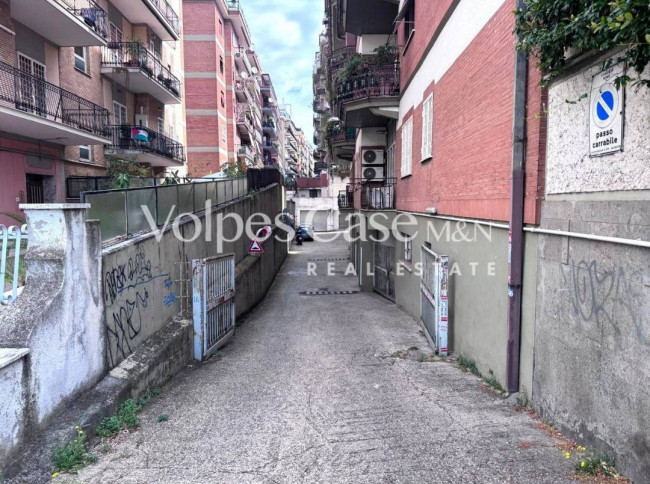 Box o garage in vendita a Roma - Talenti