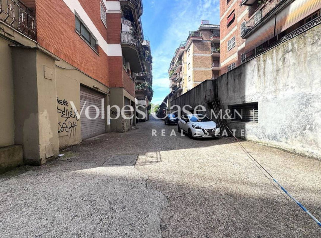Box o garage in vendita a Roma - Talenti