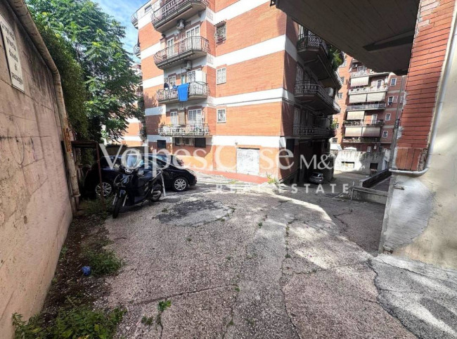 Box o garage in vendita a Roma - Talenti
