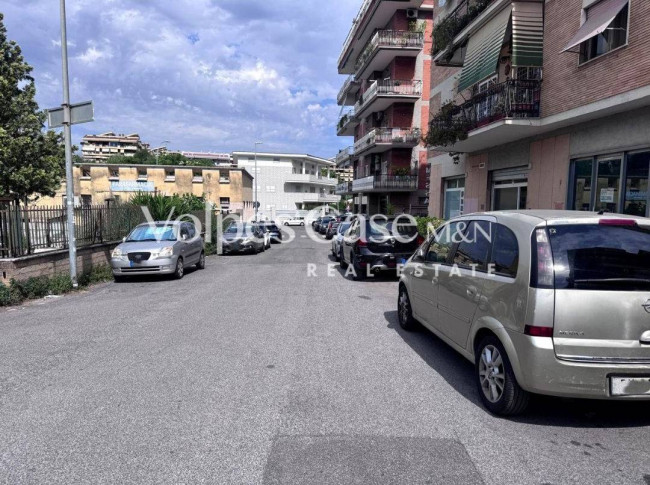 Box o garage in vendita a Roma - Talenti