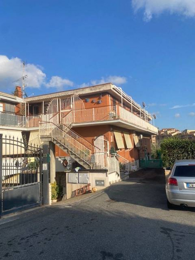 Appartamento in vendita a Casal Lumbroso, Roma (RM)