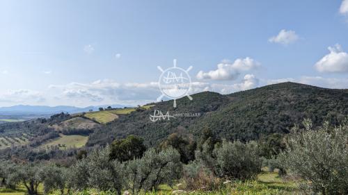 Cascina/Casale/Masseria in vendita a Roccastrada