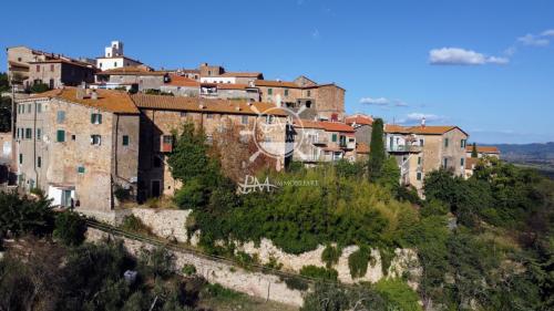 Stabile/Palazzo in vendita a Gavorrano