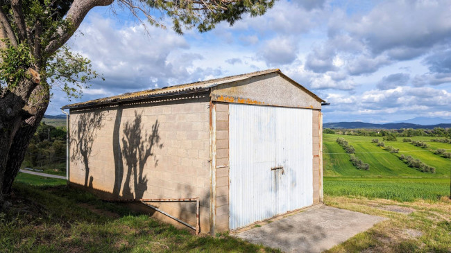 Podere in vendita a Roccastrada