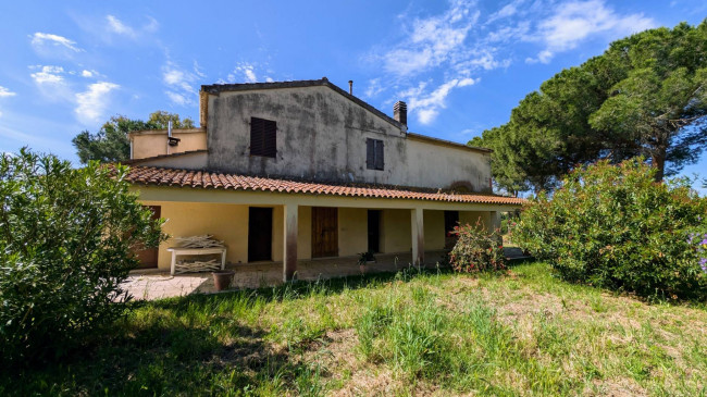 Cascina/Casale/Masseria in vendita a Magliano in Toscana