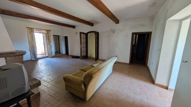 Cascina/Casale/Masseria in vendita a Magliano in Toscana