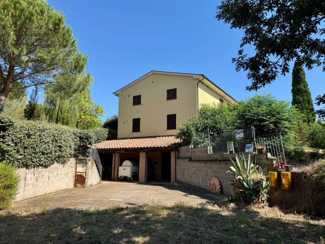 Cascina/Casale/Masseria in vendita a Gavorrano