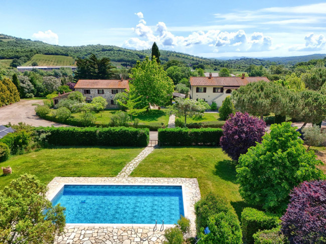 Cascina/Casale/Masseria in vendita a Gavorrano