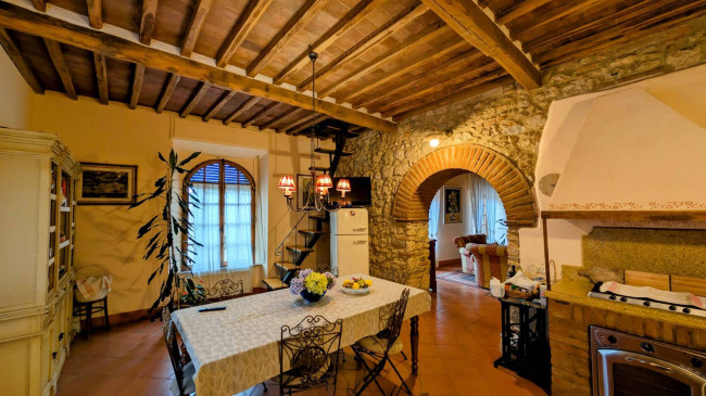 Appartamento in vendita a Massa Marittima