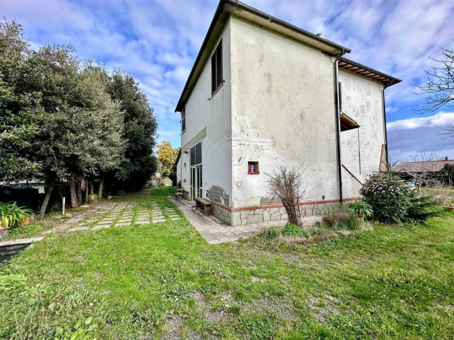 Podere in vendita a Roccastrada