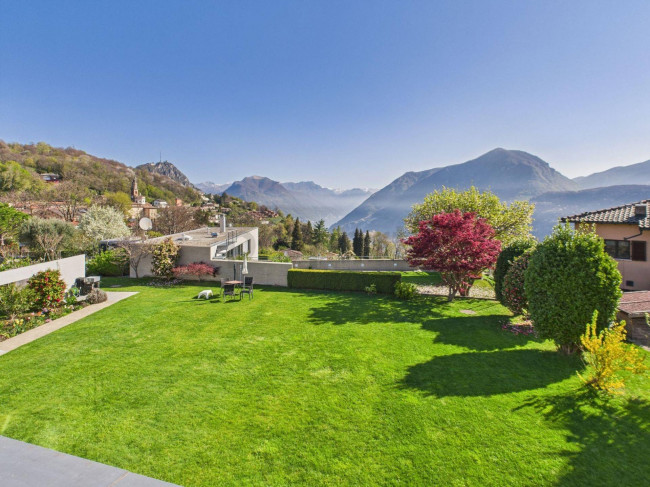 Villa singola in vendita a Lugano
