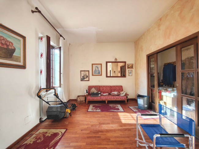 Casa indipendente in vendita a Tobbiana, Prato (PO)