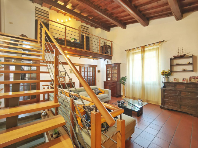 Villa in vendita a San Donnino, Campi Bisenzio (FI)