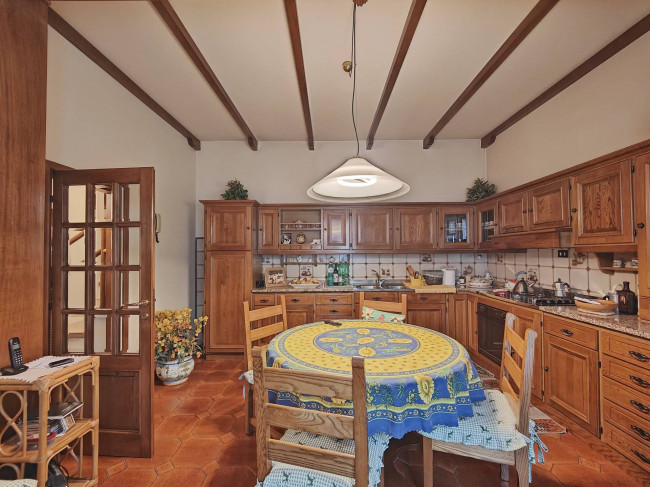 Villa in vendita a Sesto Fiorentino