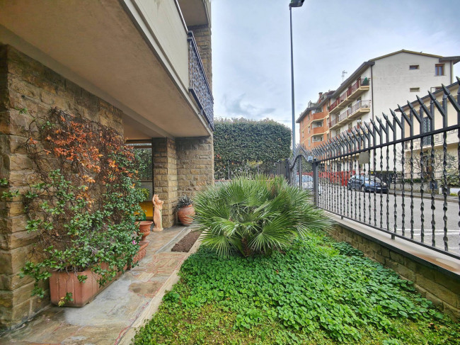 Villa in vendita a Sesto Fiorentino