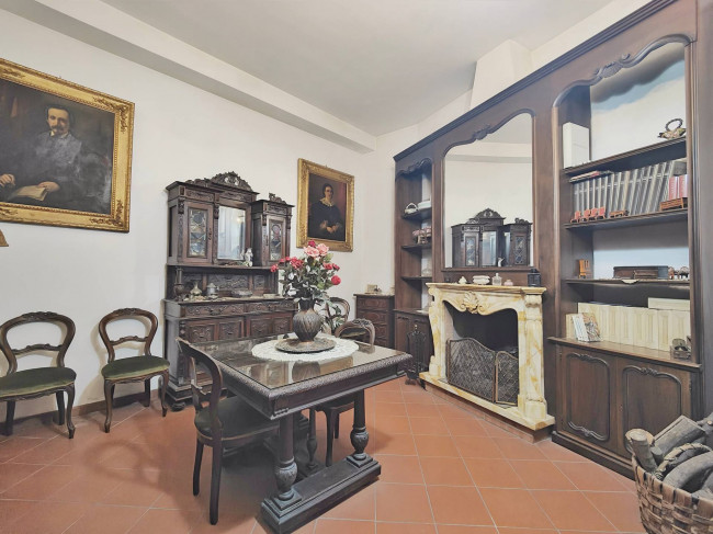 Casa singola in vendita a Campi Bisenzio