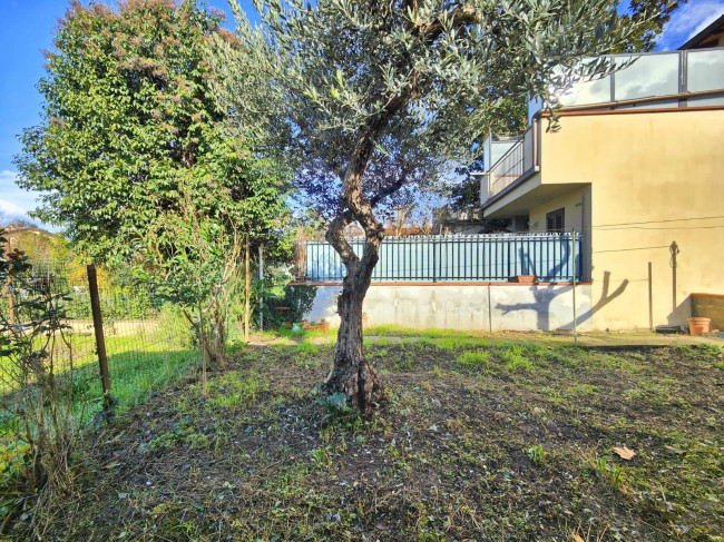 Casa singola in vendita a Campi Bisenzio