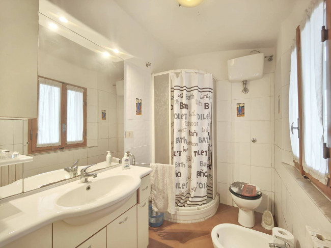 Casa singola in vendita a Campi Bisenzio