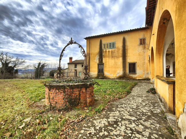 Villa in vendita a Scarperia e San Piero