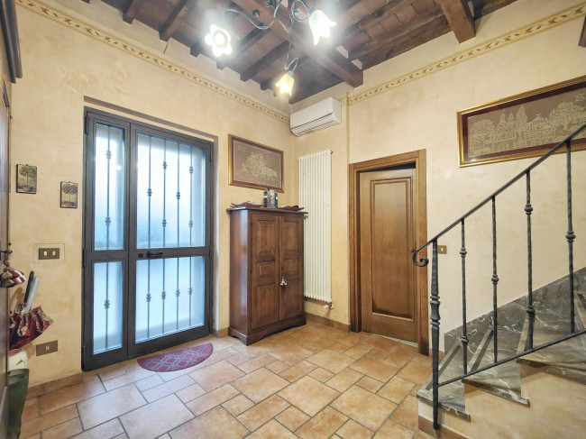 Casa singola in vendita a Campi Bisenzio