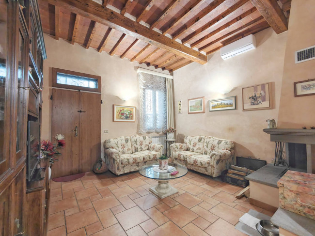 Casa singola in vendita a Campi Bisenzio