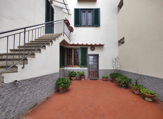 Casa singola in vendita a Sesto Fiorentino