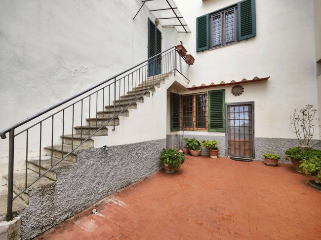 Casa singola in vendita a Sesto Fiorentino