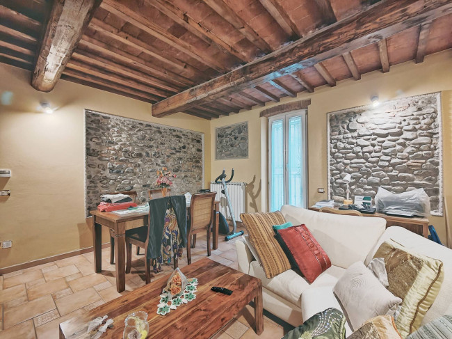 Casa singola in vendita a Prato