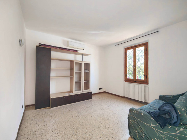 Casa singola in vendita a Poggio a Caiano