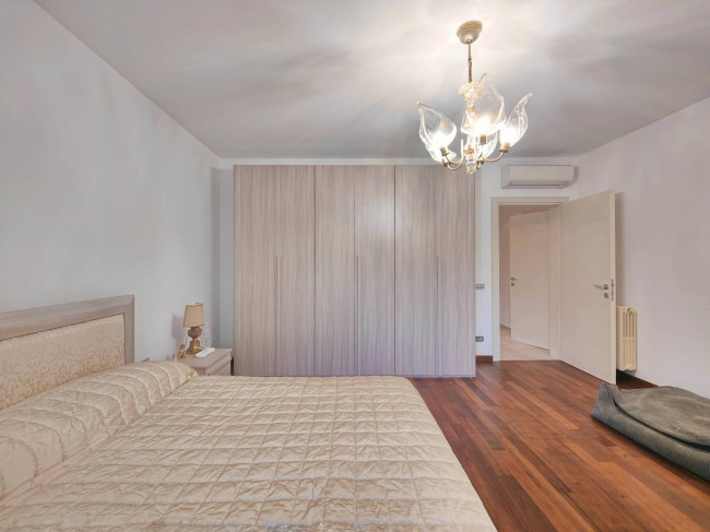 Villa in vendita a Campi Bisenzio