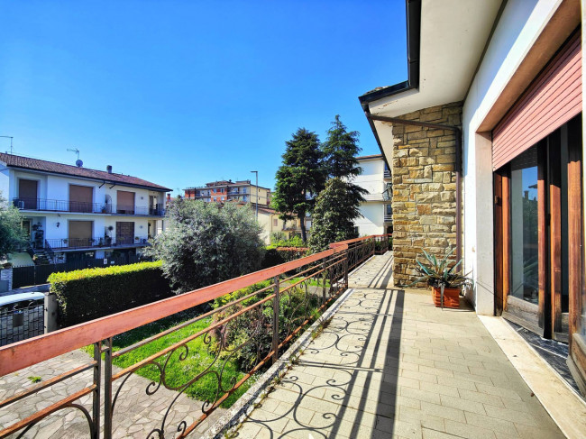 Villa in vendita a Campi Bisenzio