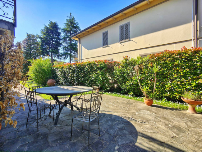 Villa in vendita a Campi Bisenzio