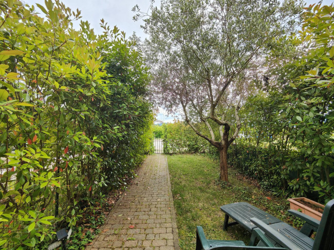 Casa singola in vendita a Campi Bisenzio